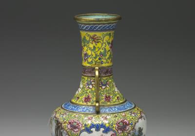 图片[3]-Long-necked copper vase with painted enamels, Qing dynasty, Qianlong reign (1736-1795)-China Archive